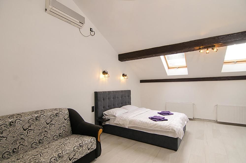 Апартаменты Central Studio Apartments 