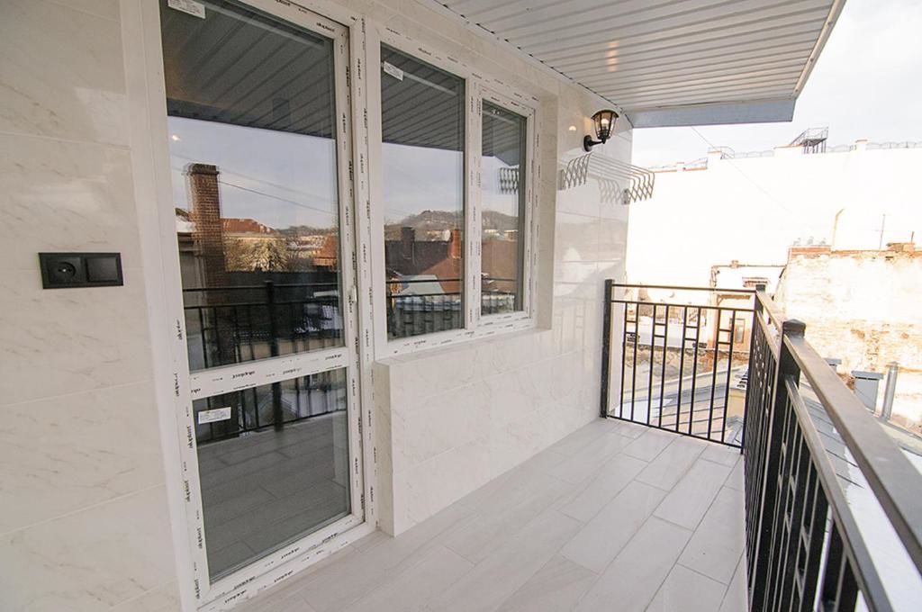 Апартаменты Central Studio Apartments 