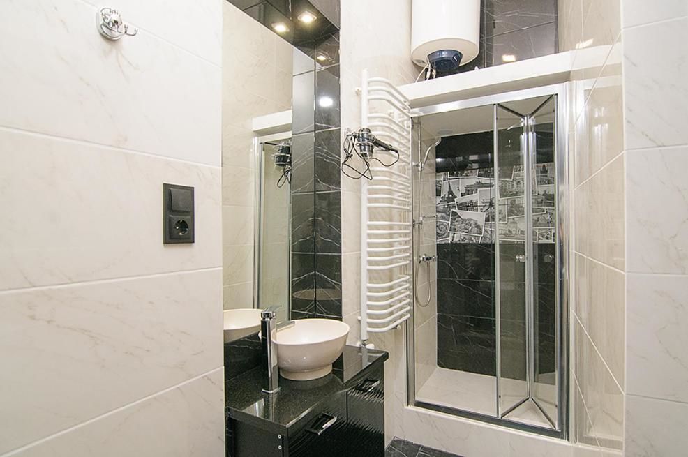 Апартаменты Central Studio Apartments 