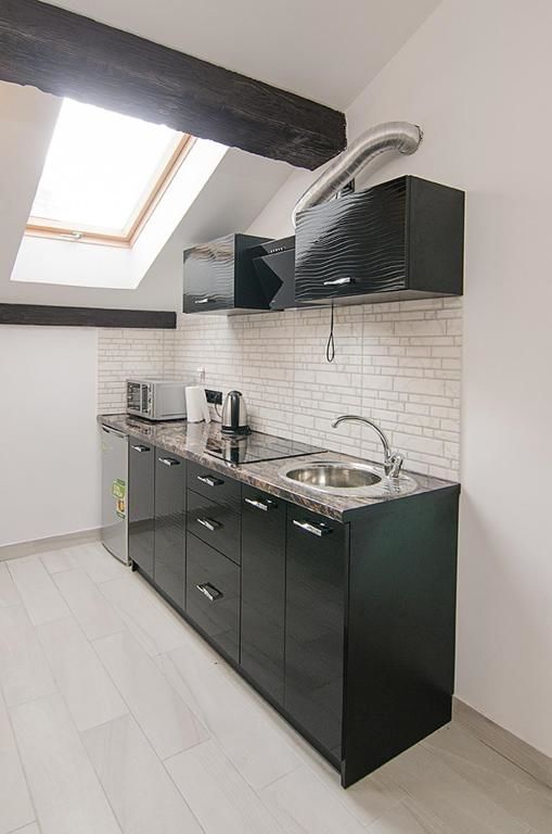 Апартаменты Central Studio Apartments 