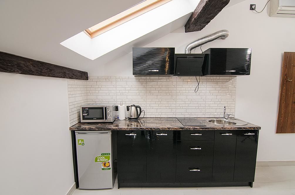Апартаменты Central Studio Apartments 