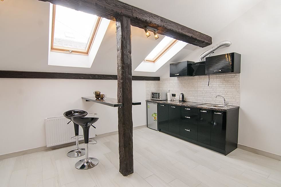 Апартаменты Central Studio Apartments 
