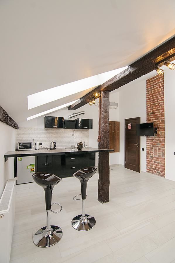 Апартаменты Central Studio Apartments 
