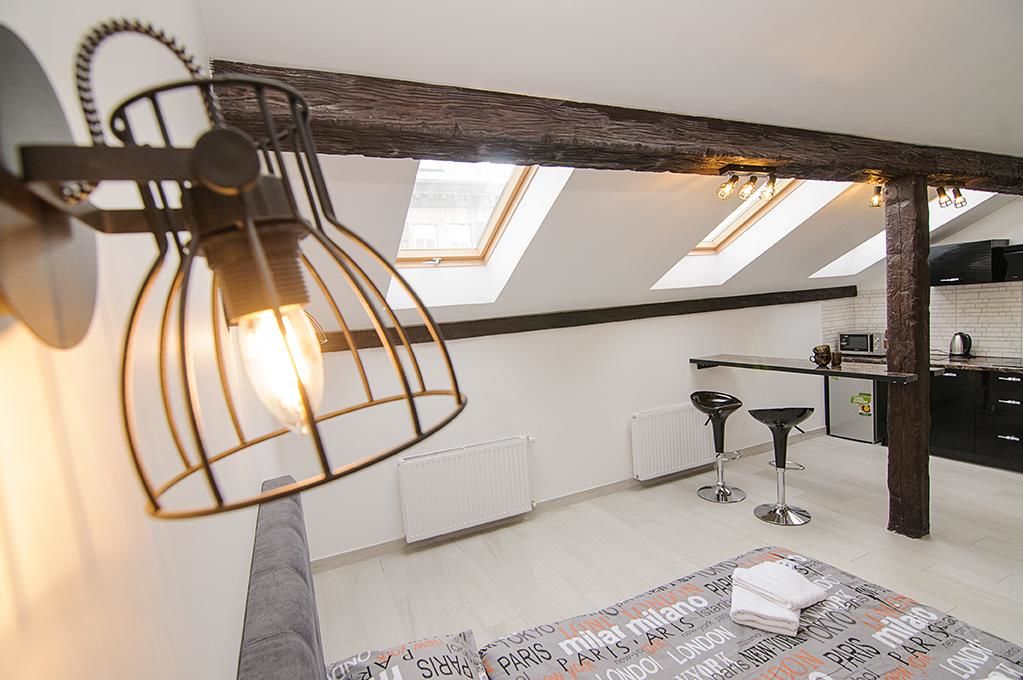 Апартаменты Central Studio Apartments 
