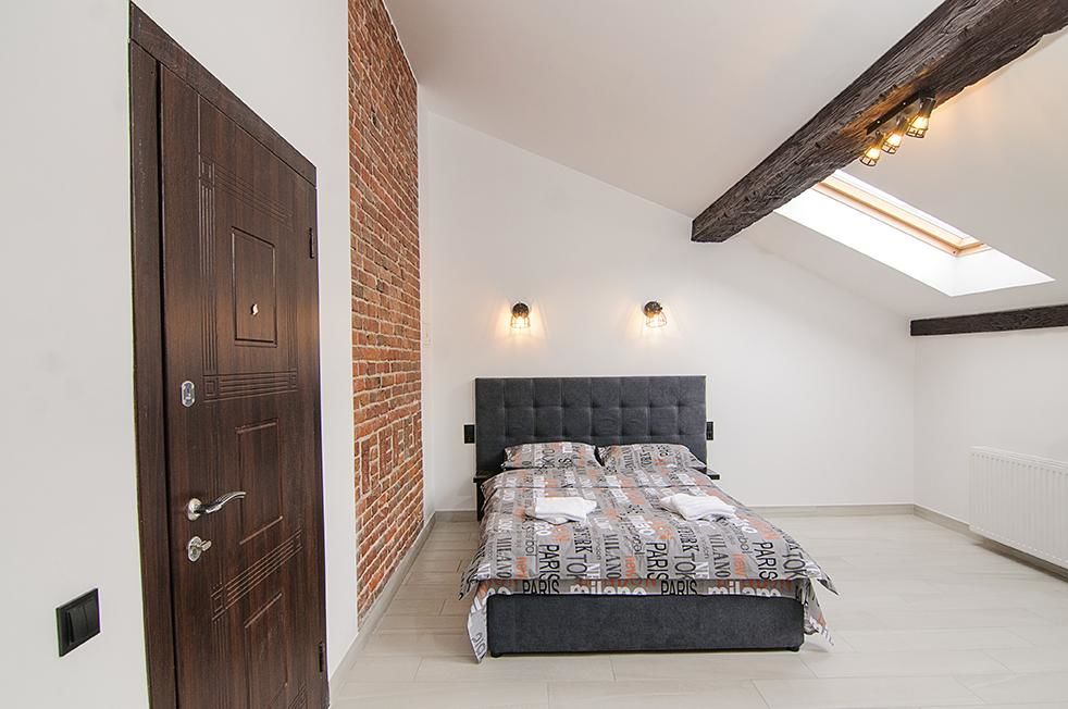 Апартаменты Central Studio Apartments 