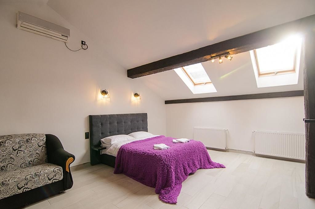 Апартаменты Central Studio Apartments 