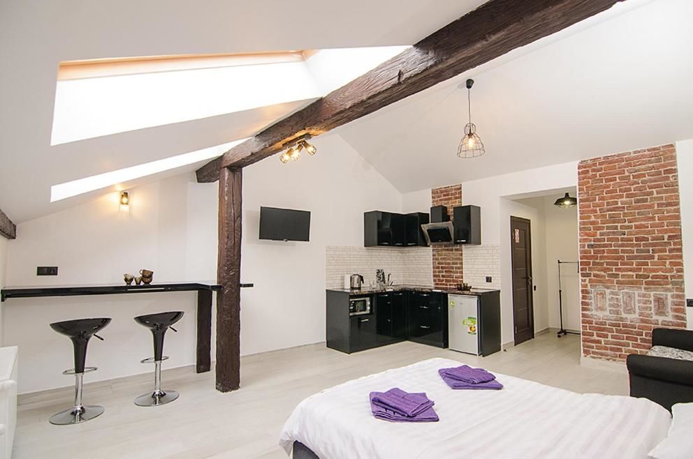 Апартаменты Central Studio Apartments 