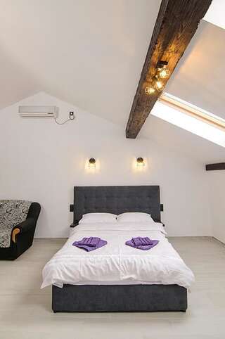Апартаменты Central Studio Apartments 