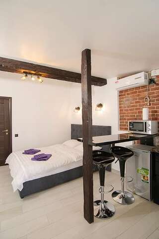 Апартаменты Central Studio Apartments 