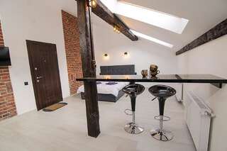 Апартаменты Central Studio Apartments 