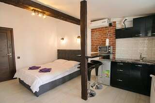 Апартаменты Central Studio Apartments 