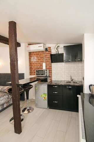 Апартаменты Central Studio Apartments 