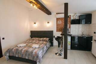 Апартаменты Central Studio Apartments 