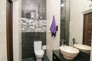 Апартаменты Central Studio Apartments 