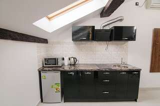 Апартаменты Central Studio Apartments 