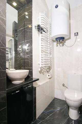 Апартаменты Central Studio Apartments 