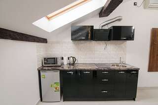 Апартаменты Central Studio Apartments 