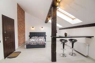 Апартаменты Central Studio Apartments 