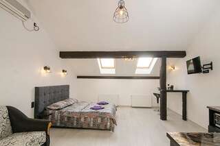 Апартаменты Central Studio Apartments 