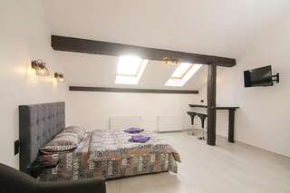 Апартаменты Central Studio Apartments 