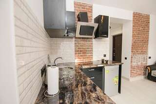 Апартаменты Central Studio Apartments 