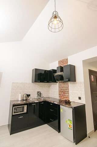 Апартаменты Central Studio Apartments 