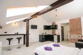 Апартаменты Central Studio Apartments 