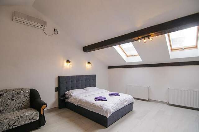 Апартаменты Central Studio Apartments 