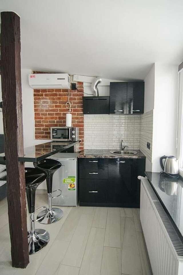 Апартаменты Central Studio Apartments 