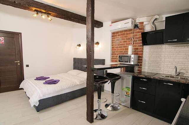 Апартаменты Central Studio Apartments 