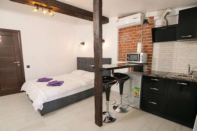 Апартаменты Central Studio Apartments 