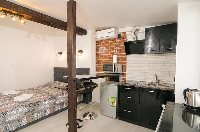 Апартаменты Central Studio Apartments 