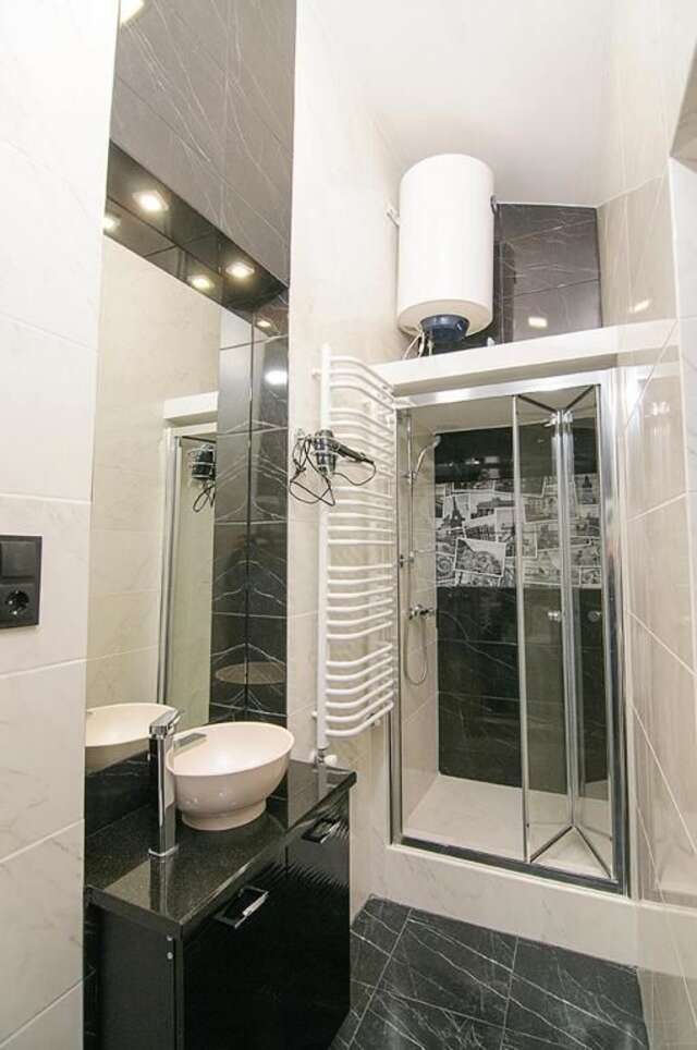 Апартаменты Central Studio Apartments 