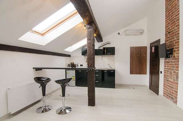 Апартаменты Central Studio Apartments 