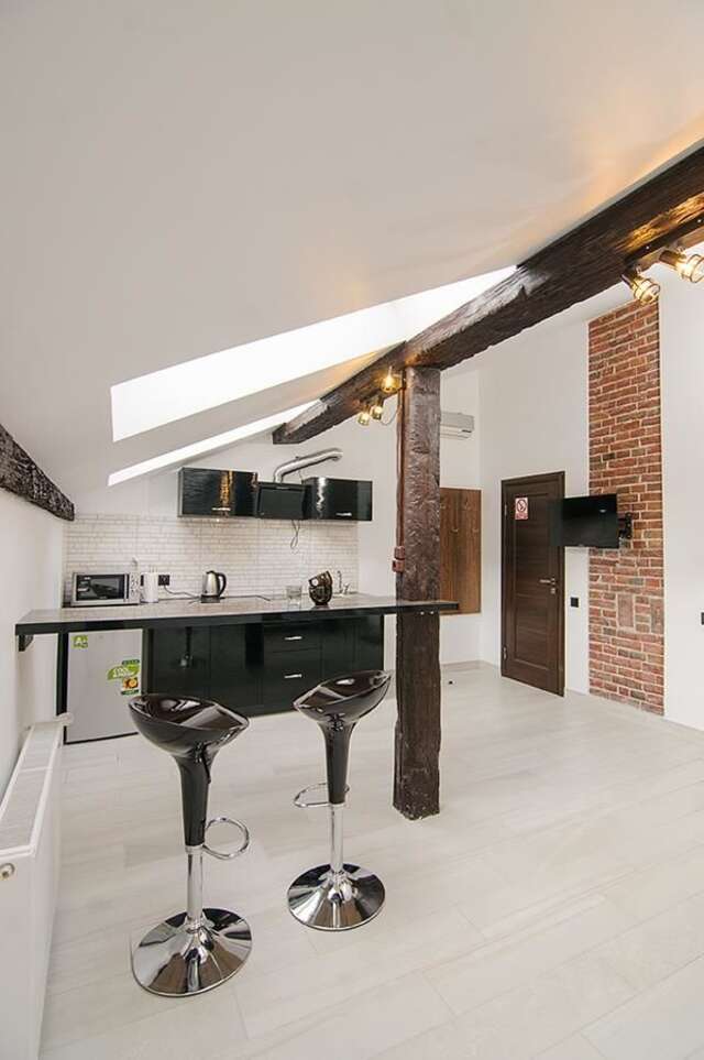 Апартаменты Central Studio Apartments 