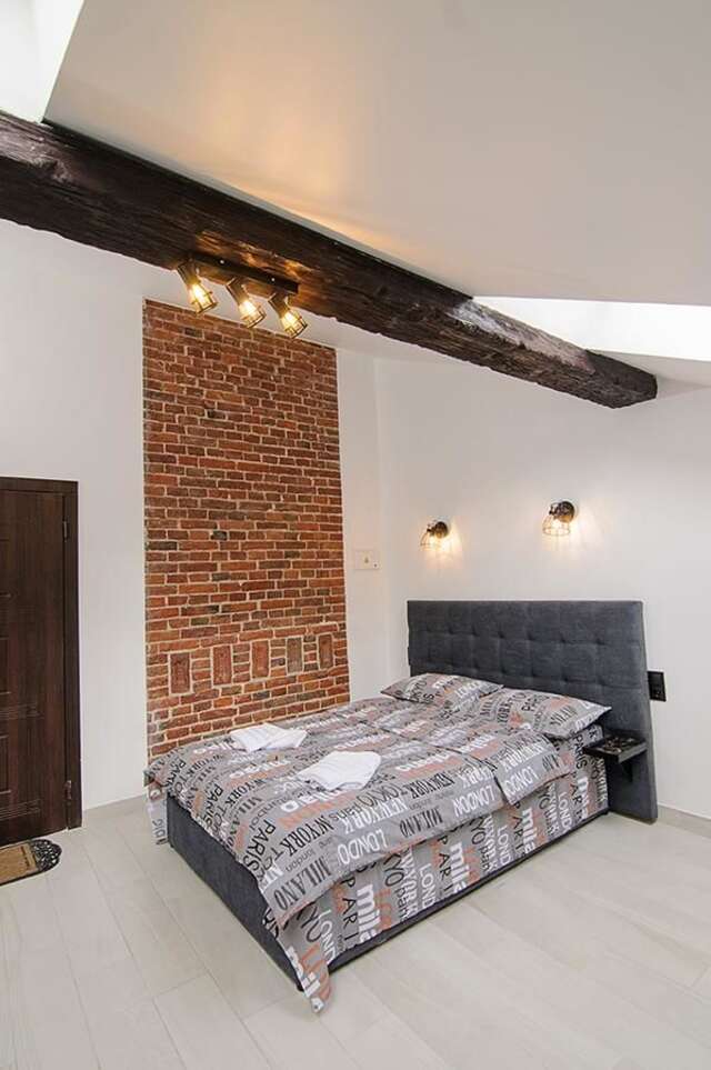 Апартаменты Central Studio Apartments 