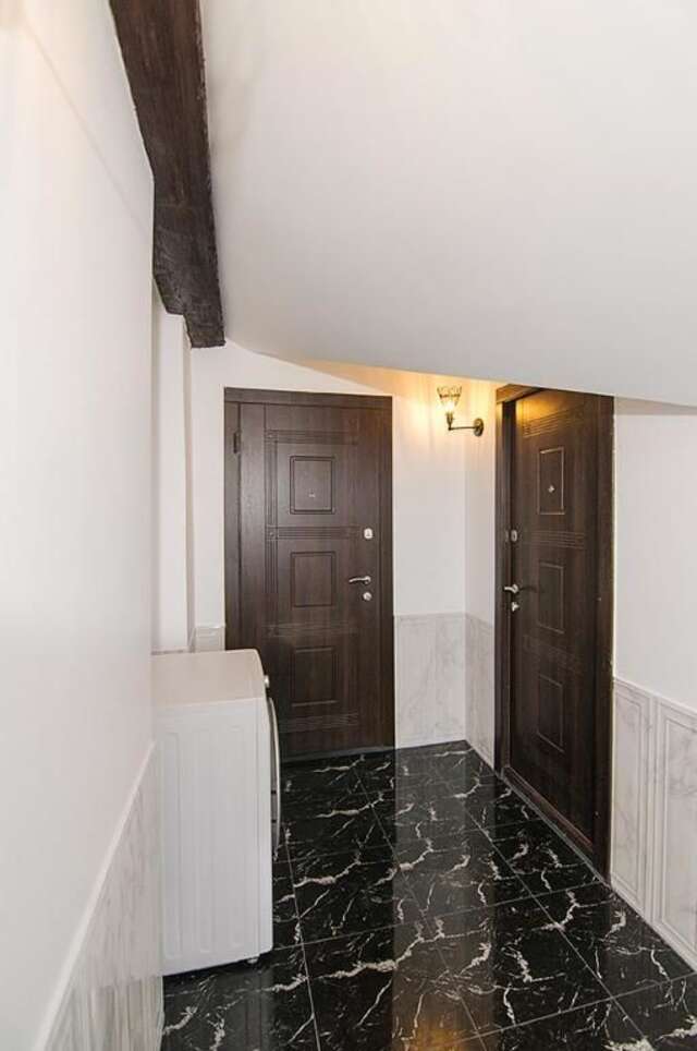 Апартаменты Central Studio Apartments 