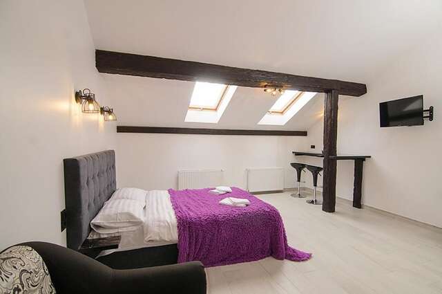 Апартаменты Central Studio Apartments 