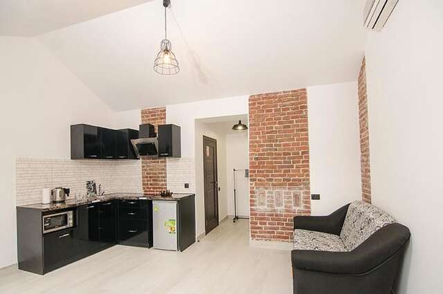 Апартаменты Central Studio Apartments 
