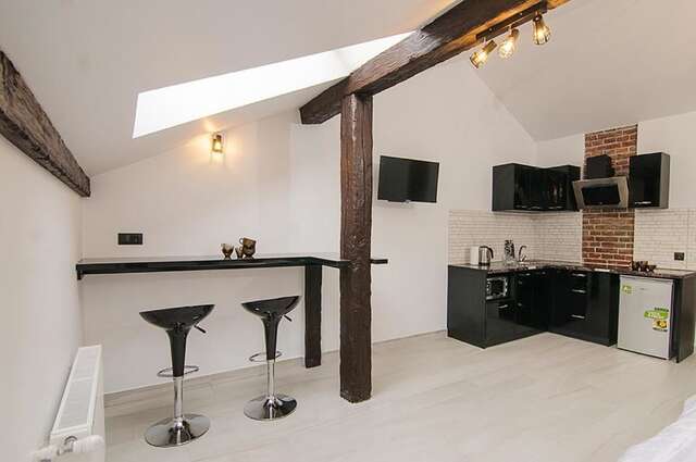 Апартаменты Central Studio Apartments 